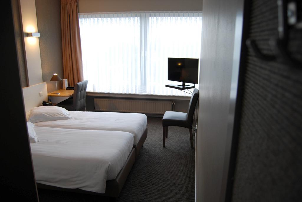 Hotel Melinda Oostende Quarto foto