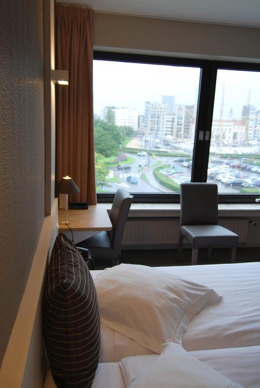 Hotel Melinda Oostende Quarto foto
