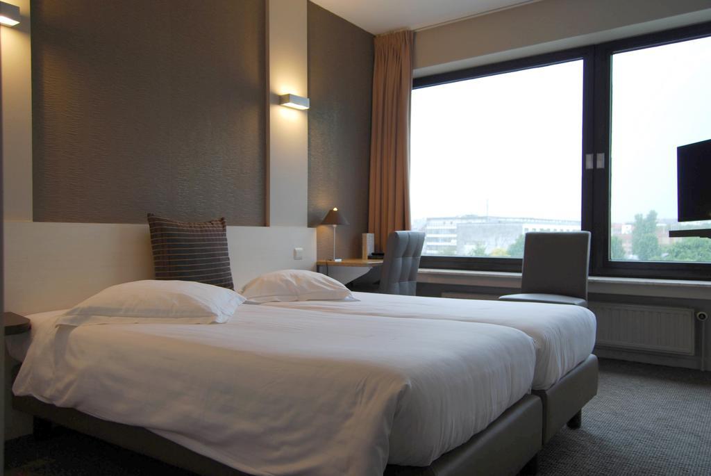Hotel Melinda Oostende Quarto foto